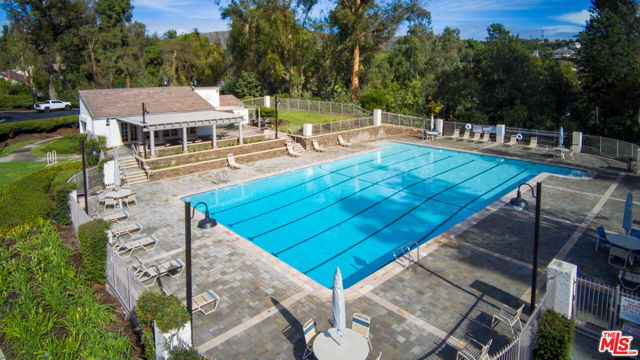 879 Shadowgrove Street, Brea CA: https://media.crmls.org/mediaz/da3a66ad-57f9-4f8c-a30b-9e47aa61560b.jpg