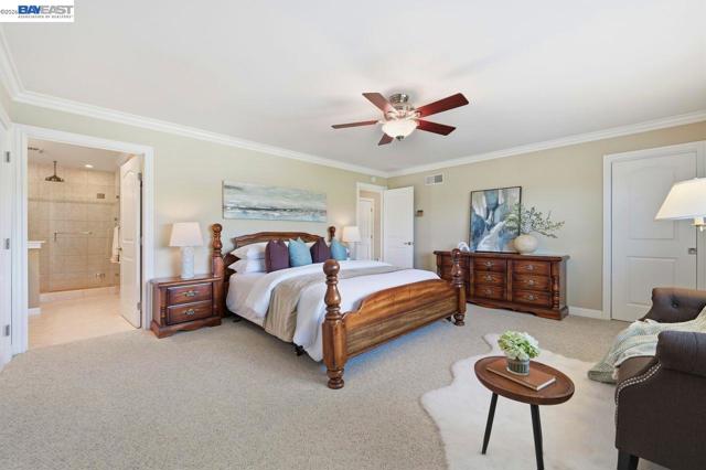 Image 18 of 40 For 2481 Palmira Pl