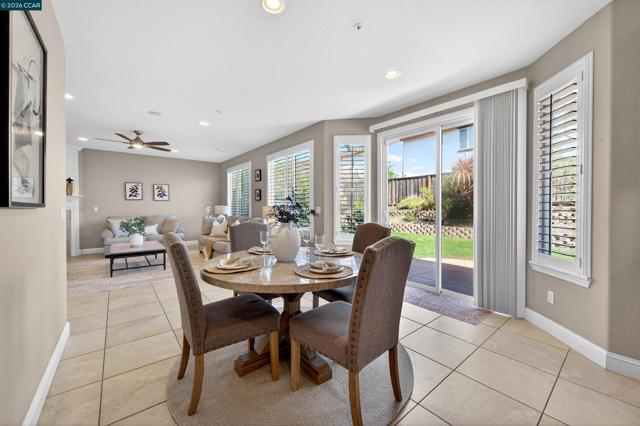 Image 21 of 60 For 6 Tullach Pl