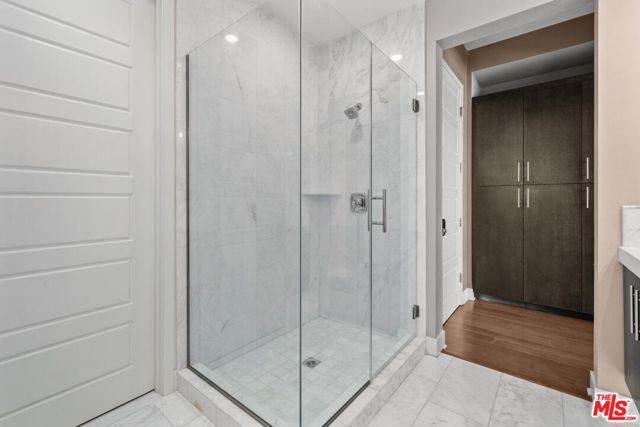 Image 25 of 41 For 12698 Sandhill Lane 1