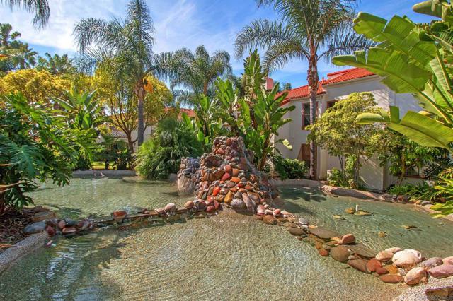 9342 Twin Trails Drive, San Diego CA: https://media.crmls.org/mediaz/da3de2ca-65f3-4595-88a0-8a6226e4a3dc.jpg