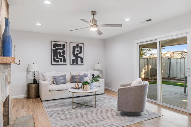 100 Highland Oaks Drive, Los Gatos CA: https://media.crmls.org/mediaz/da3e0ced-a3f0-413d-b796-9e15bee5ab66.jpg