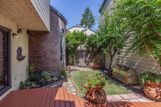 478 W Sunnyoaks Avenue, Campbell CA: https://media.crmls.org/mediaz/da3e7ccf-985f-44e3-b318-c84d54fb55d2.jpg