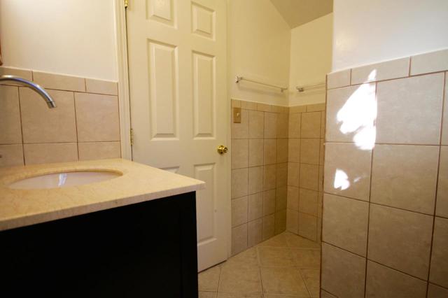 19 S Delaware Street, San Mateo CA: https://media.crmls.org/mediaz/da3eb63a-031b-4d32-aefc-f2fab9a63d62.jpg