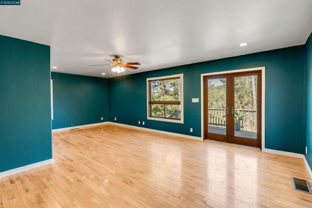 Image 30 of 54 For 5264 Sunset Dr