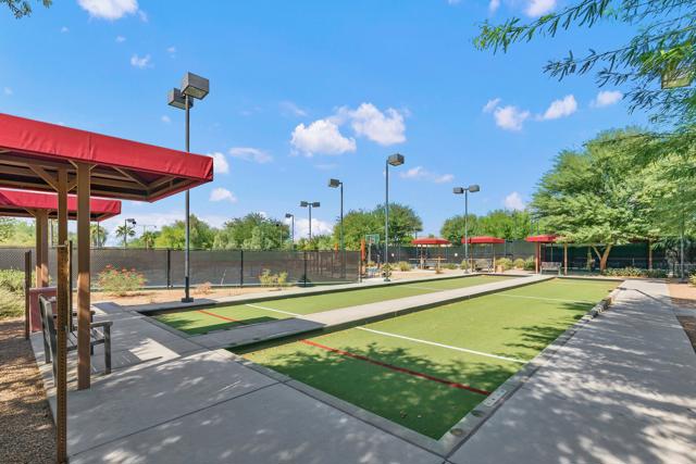 81071 Avenida Sombra, Indio CA: https://media.crmls.org/mediaz/da4037ce-9fb3-4784-a9dd-e7b8ecbe2b3f.jpg