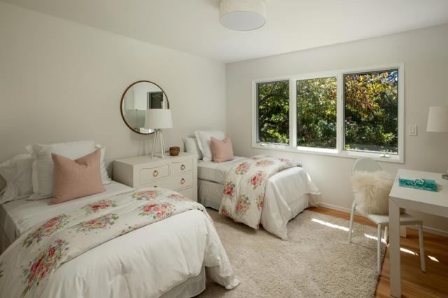 23480 Ravensbury Avenue, Los Altos Hills CA: https://media.crmls.org/mediaz/da403ff9-3481-4674-a29f-03fd8f838396.jpg