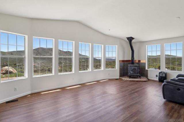 9295 Chris Ln., Guatay CA: https://media.crmls.org/mediaz/da409042-cc20-4454-ac46-529174c66921.jpg