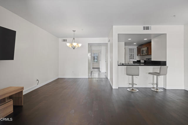 1200 Pacific Coast Highway, Huntington Beach CA: https://media.crmls.org/mediaz/da40a718-1537-4fcf-800a-e27a33dcac0a.jpg