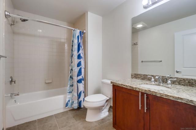 253 10Th Ave, San Diego CA: https://media.crmls.org/mediaz/da41c98e-5b67-471c-87d0-c66388780785.jpg