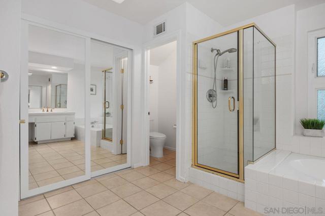 3975 San Gregorio Way, San Diego CA: https://media.crmls.org/mediaz/da434183-39de-4d75-a742-76298ccb45dc.jpg