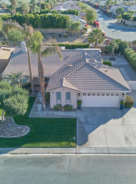 81145 Aurora Avenue, Indio CA: https://media.crmls.org/mediaz/da44e7f3-ea9f-4a90-8773-c7909995de7f.jpg