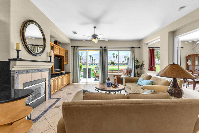 78079 Calle Norte, La Quinta CA: https://media.crmls.org/mediaz/da471d05-5afd-4922-8fb4-5c8c2ffeafa0.jpg