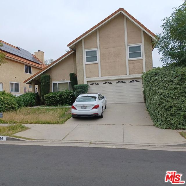 15314 LA VALLE Street photo 1
