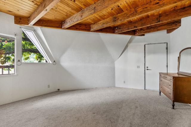 Image 12 of 32 For 420 Sweetwood Way