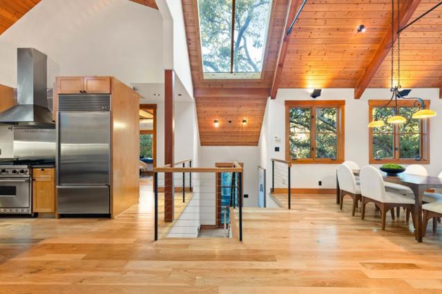 10 Winding Way, San Carlos CA: https://media.crmls.org/mediaz/da486c40-b7f1-4540-841b-d0237e87590d.jpg