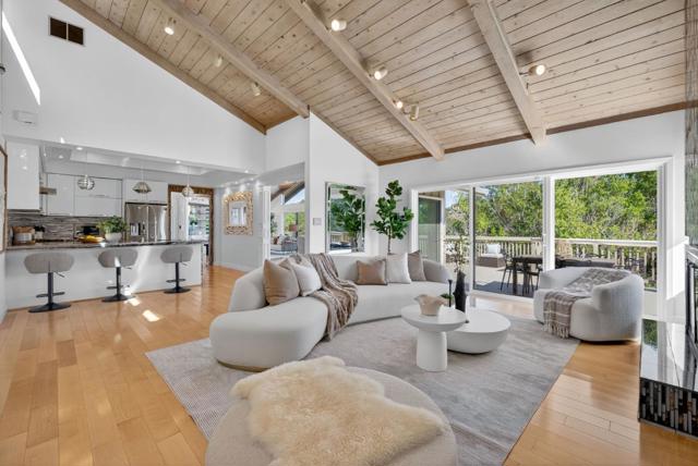 30 Bluebell Lane, Hillsborough CA: https://media.crmls.org/mediaz/da4909d2-0614-409d-b037-b0d7ae1de12c.jpg