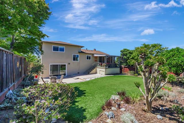 5020 Proctor Road, Castro Valley CA: https://media.crmls.org/mediaz/da49fc0b-be01-43d1-a1e2-4707c25f2481.jpg