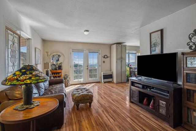 6787 Croy Road, Morgan Hill CA: https://media.crmls.org/mediaz/da4a65e1-fc9c-4e24-a613-38149bc30946.jpg