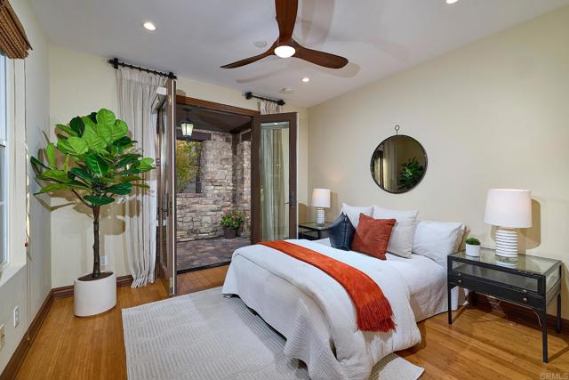 Detail Gallery Image 9 of 43 For 6591 Halite Place, Carlsbad,  CA 92009 - 5 Beds | 5/1 Baths