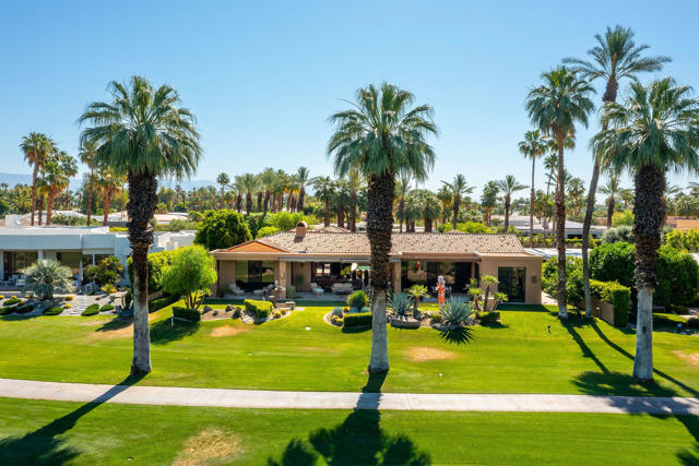 37551 Thompson Road, Rancho Mirage CA: https://media.crmls.org/mediaz/da4b6bcd-9b49-4478-ad09-a3424b7ae99a.jpg