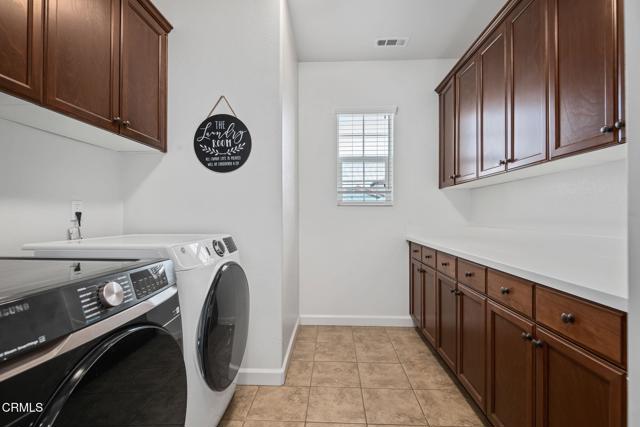 Detail Gallery Image 18 of 26 For 1511 Mulligan St, Oxnard,  CA 93036 - 3 Beds | 2/1 Baths