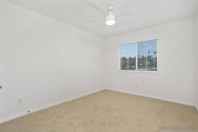 4007 Bluff View Way, Carlsbad CA: https://media.crmls.org/mediaz/da4caba1-dc9c-453a-b65c-dc98672e4251.jpg