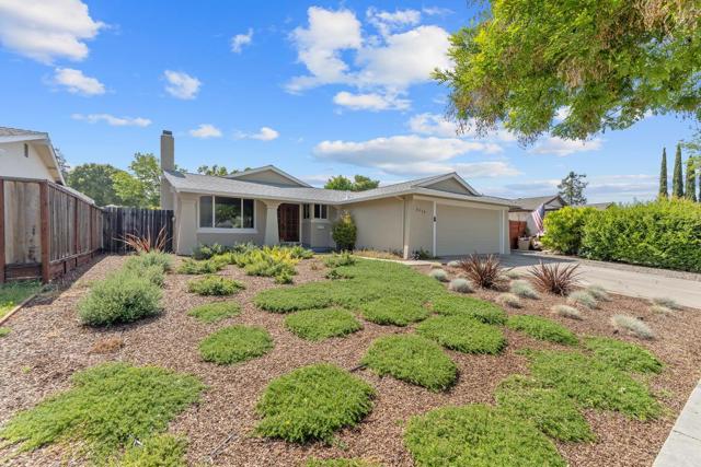 6239 Ocho Rios Drive, San Jose CA: https://media.crmls.org/mediaz/da4cd0be-a4bf-4b11-aece-0b2167196460.jpg