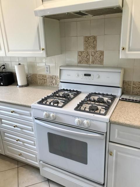2732 Nantucket Place, Riverside CA: https://media.crmls.org/mediaz/da4cd6c2-bdfb-4f5b-8b34-39d43abfaddb.jpg