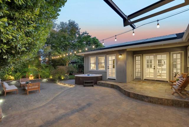 543 Toft Street, Mountain View CA: https://media.crmls.org/mediaz/da4f9556-17ed-4124-81ea-ba3ec0f42201.jpg