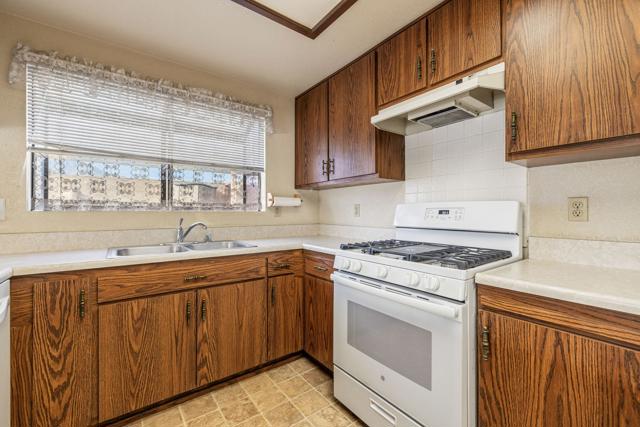 67185 Ontina Road, Cathedral City CA: https://media.crmls.org/mediaz/da4fbd9e-8e93-4884-b9fd-96c1a9d37ec4.jpg