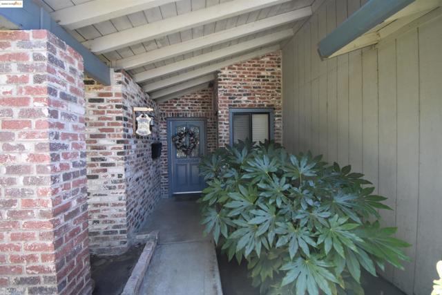 3124 Estate Dr, Stockton CA: https://media.crmls.org/mediaz/da502944-be5e-47de-a7cd-8020f98e2245.jpg