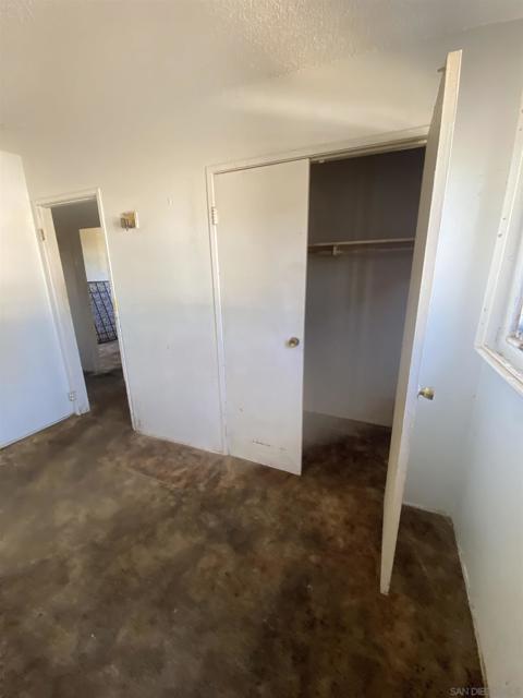 4970 Mable Way, San Diego CA: https://media.crmls.org/mediaz/da509a78-fd5e-4bc5-abbe-ce3fca175f21.jpg