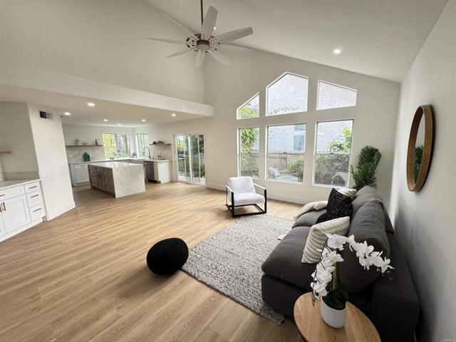 Detail Gallery Image 17 of 69 For 5166 via Portola, Oceanside,  CA 92057 - 4 Beds | 3 Baths