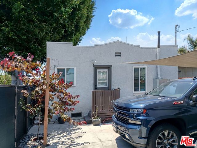 1501 60th Place, Los Angeles, California 90047, 5 Bedrooms Bedrooms, ,3 BathroomsBathrooms,Single Family Residence,For Sale,60th,24410183