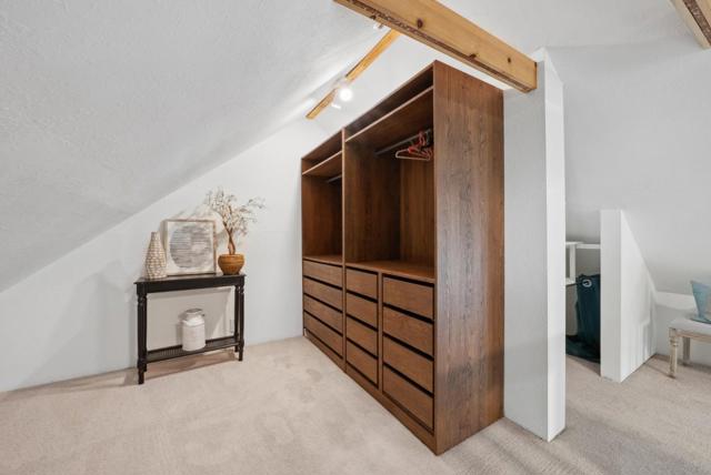 16306 Redwood Lodge Road, Los Gatos CA: https://media.crmls.org/mediaz/da550bf0-0b2a-4818-9b17-cc2ce3302539.jpg
