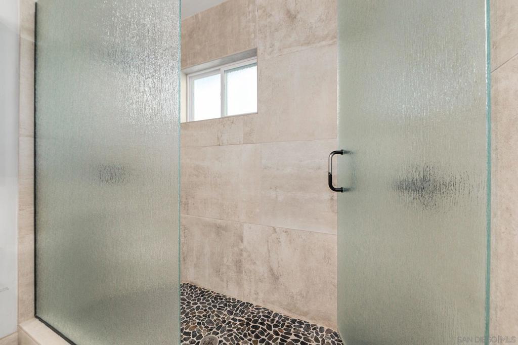 MLS #250041337SD image #46