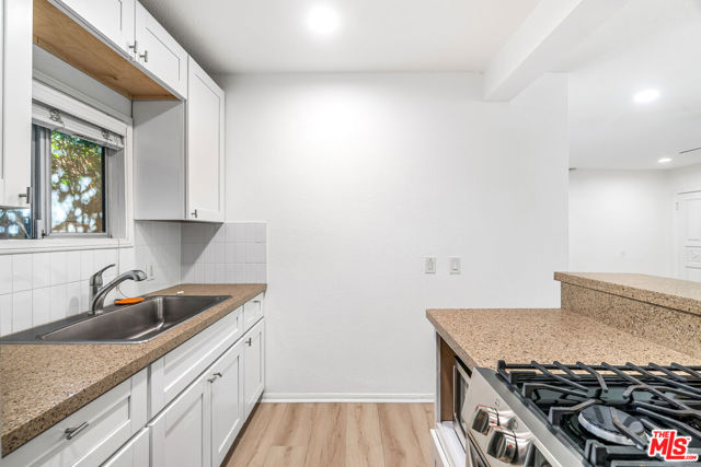 Image 51 of 75 For 502 Calle Santa Rosa