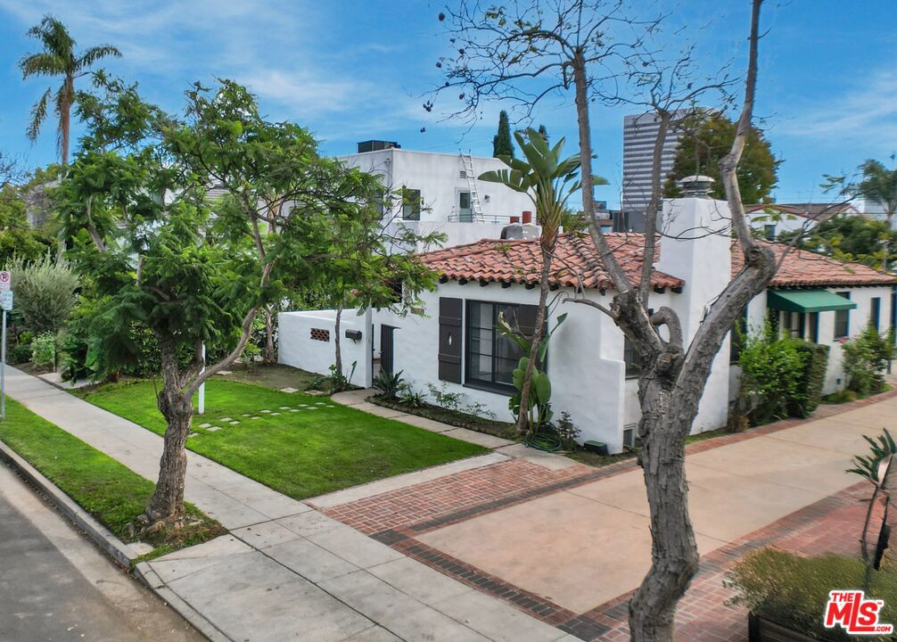 6430 W 5th Street