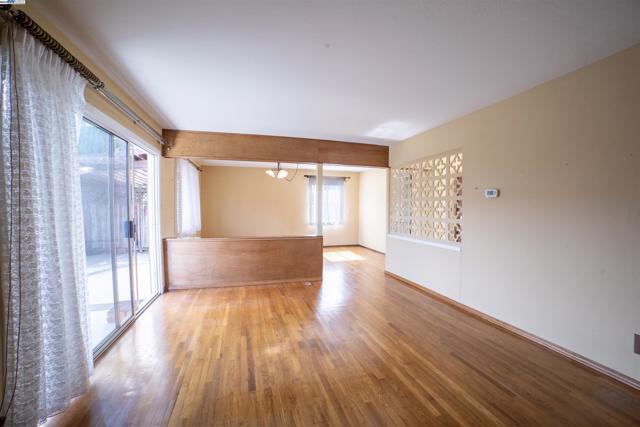 5083 Miramar, San Jose CA: https://media.crmls.org/mediaz/da56c7db-e06d-4ed0-8363-c791275d3cf2.jpg