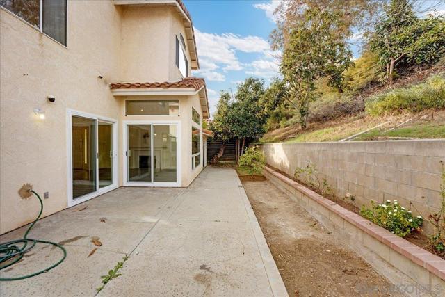9704 Avenida Ricardo, Spring Valley CA: https://media.crmls.org/mediaz/da58d471-f67a-4cb0-882d-58c8fc125159.jpg