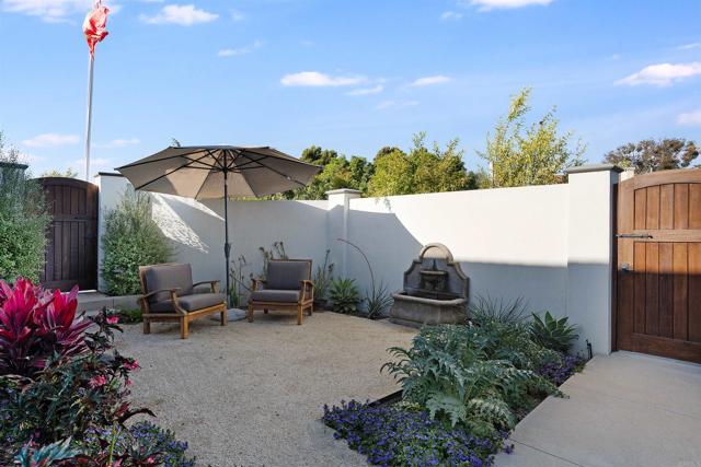 2675 Clove Street, San Diego CA: https://media.crmls.org/mediaz/da5903d4-54bd-4e8e-8c64-b63981897fb9.jpg
