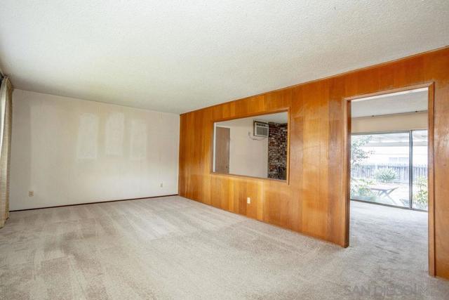 97 East Whitney Street, Chula Vista CA: https://media.crmls.org/mediaz/da593412-126b-4592-a4d9-675acb6d36f9.jpg