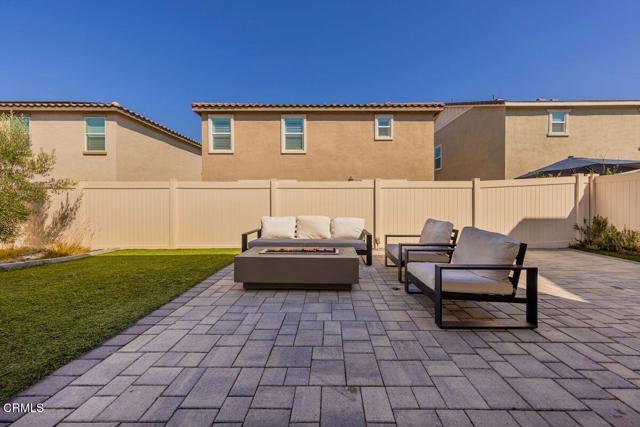 Detail Gallery Image 22 of 32 For 354 Autumn Path Ln, Santa Paula,  CA 93060 - 3 Beds | 2/1 Baths