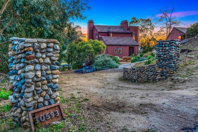 30593 Miller Road, Valley Center CA: https://media.crmls.org/mediaz/da5b17bc-9369-4dc9-9615-4cbb5b8d0a96.jpg