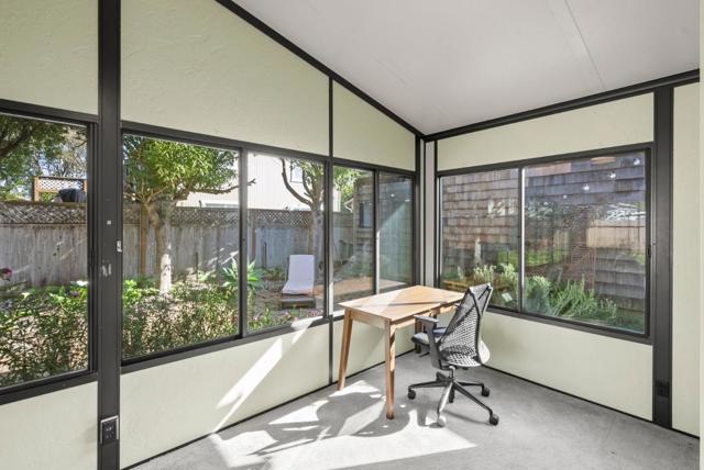 414 Vermont Avenue, Moss Beach CA: https://media.crmls.org/mediaz/da5b2059-b4c2-4366-9ce5-8add82c771e3.jpg