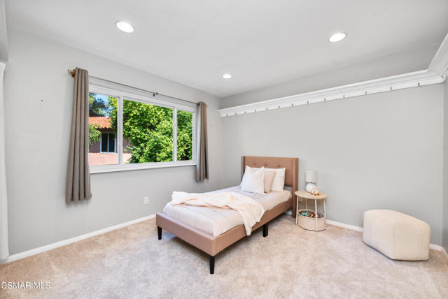 1253 Willsbrook Court, Westlake Village CA: https://media.crmls.org/mediaz/da5c44b7-76fc-4cba-a0d7-5961062f136d.jpg