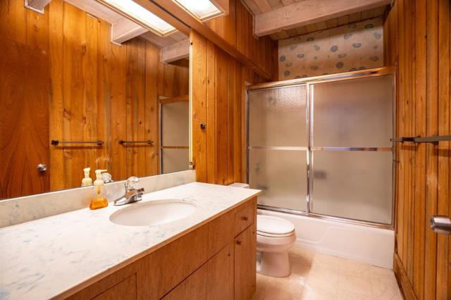 45 Ranch Road, Woodside CA: https://media.crmls.org/mediaz/da5eb73e-9680-4217-98bd-981e1758c906.jpg