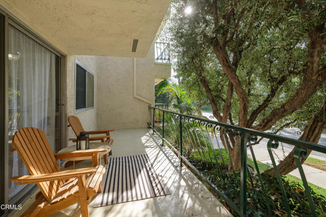 Detail Gallery Image 11 of 41 For 420 S Madison Ave #116,  Pasadena,  CA 91101 - 2 Beds | 2 Baths