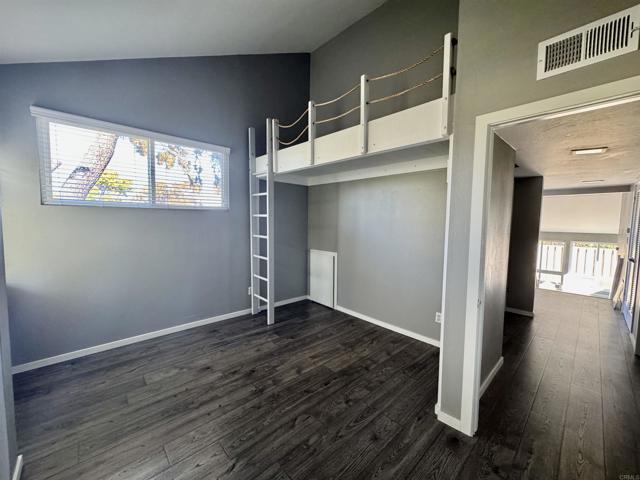 Detail Gallery Image 16 of 35 For 1837 Milbank Rd, Encinitas,  CA 92024 - 3 Beds | 2 Baths